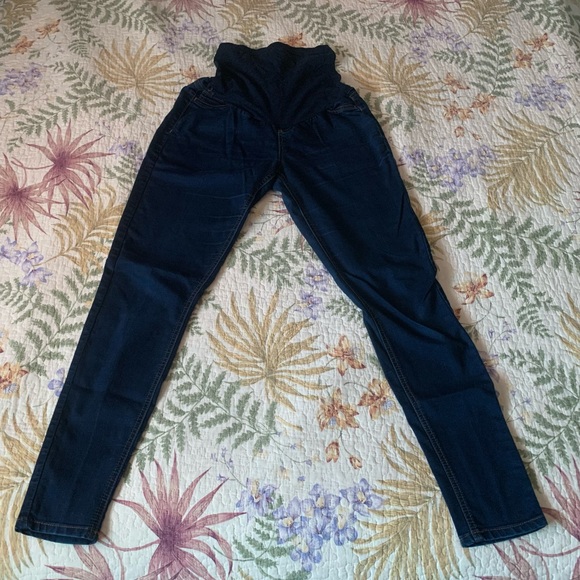 🔥 2/$50 🔥 Heidi Klum Maternity Skinny Jeans - Picture 1 of 6